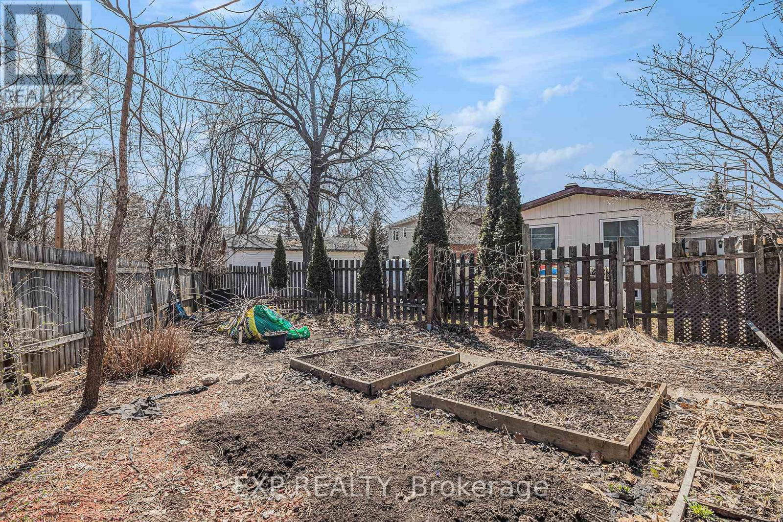 374 MOCKINGBIRD DRIVE Image 29