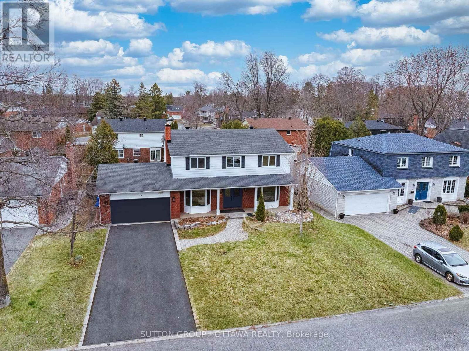 13 WEATHERWOOD CRESCENT Image 1