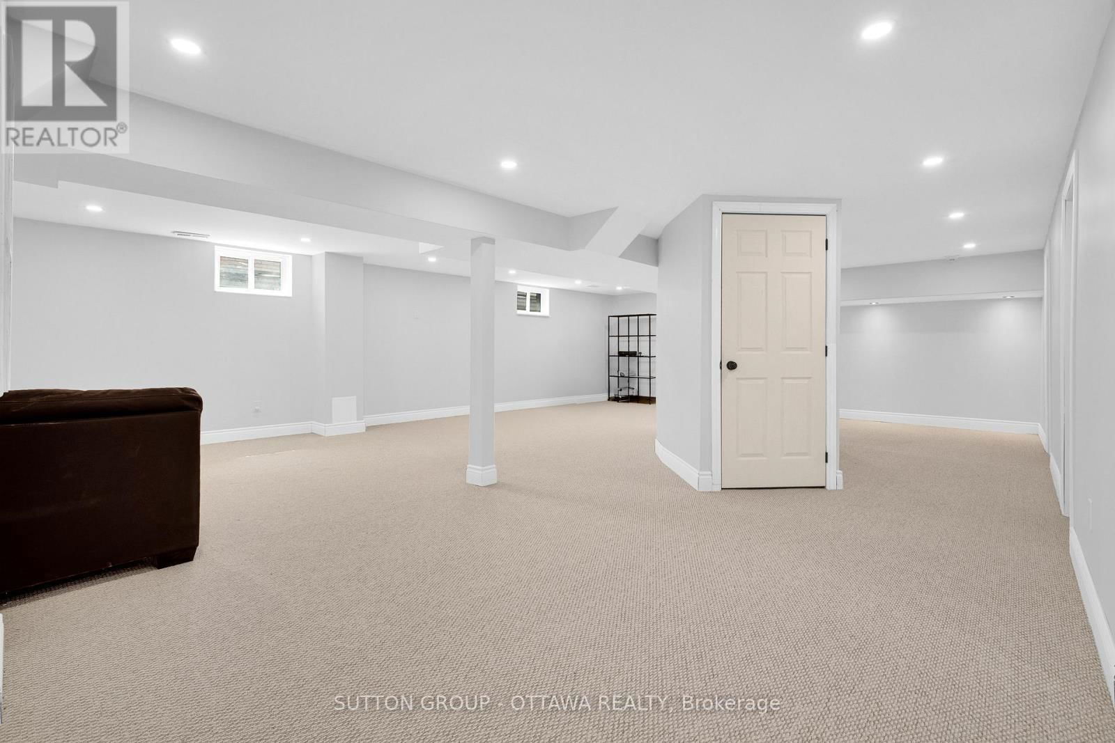 13 WEATHERWOOD CRESCENT Image 43