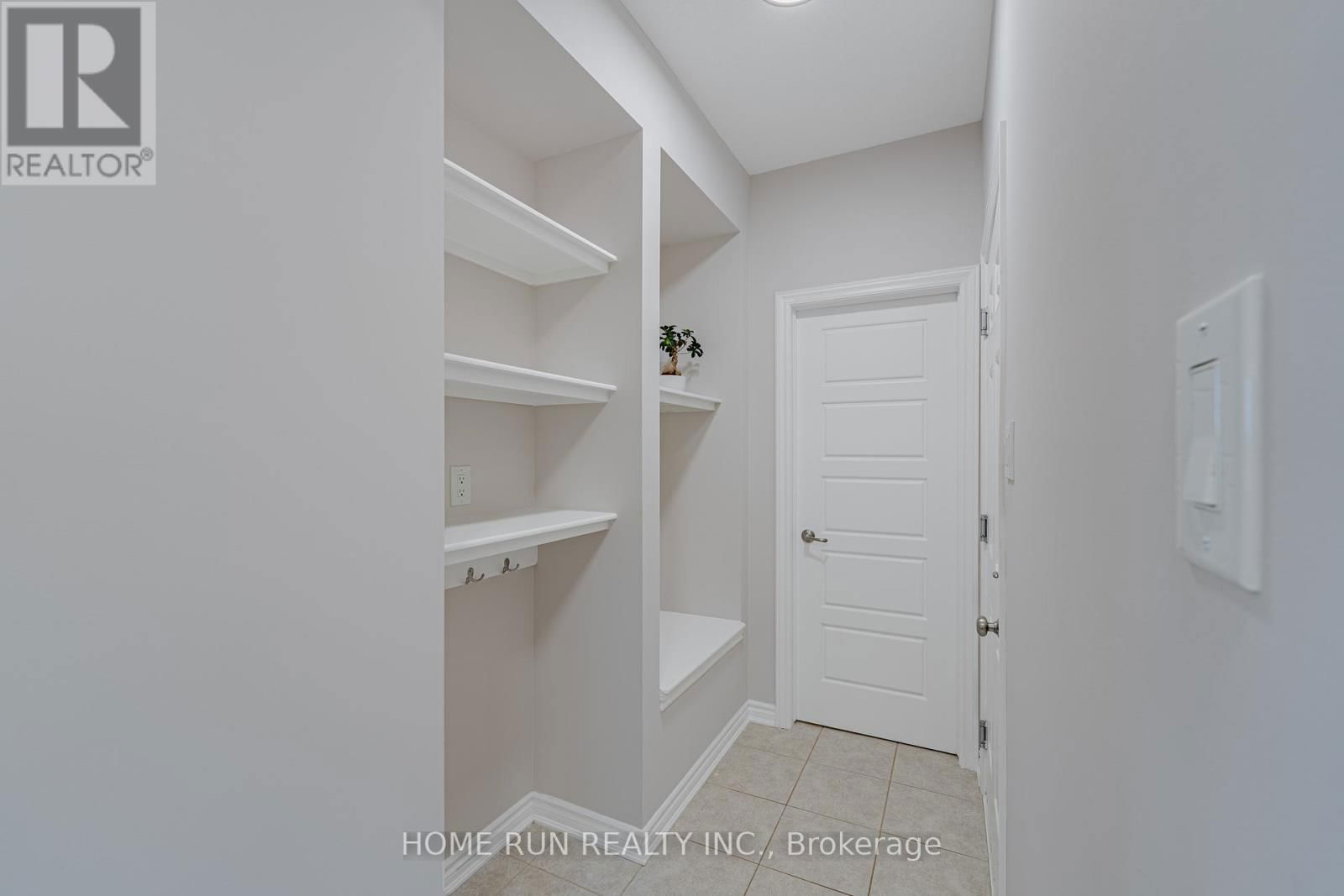 514 NORDMANN FIR COURT Image 28