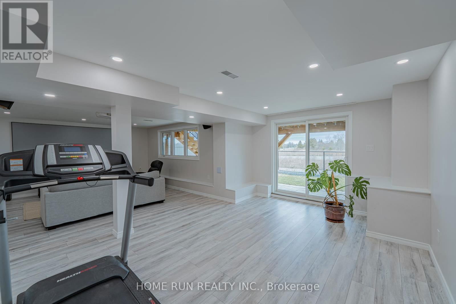 514 NORDMANN FIR COURT Image 45