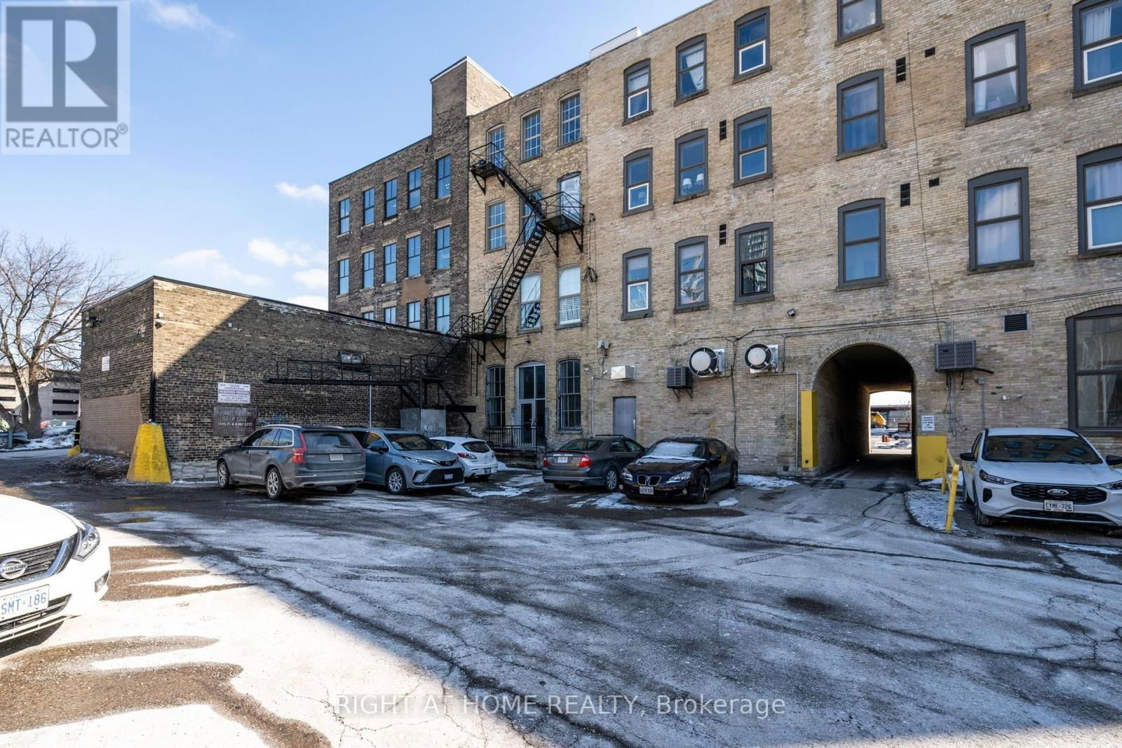 184 YORK STREET Image 11