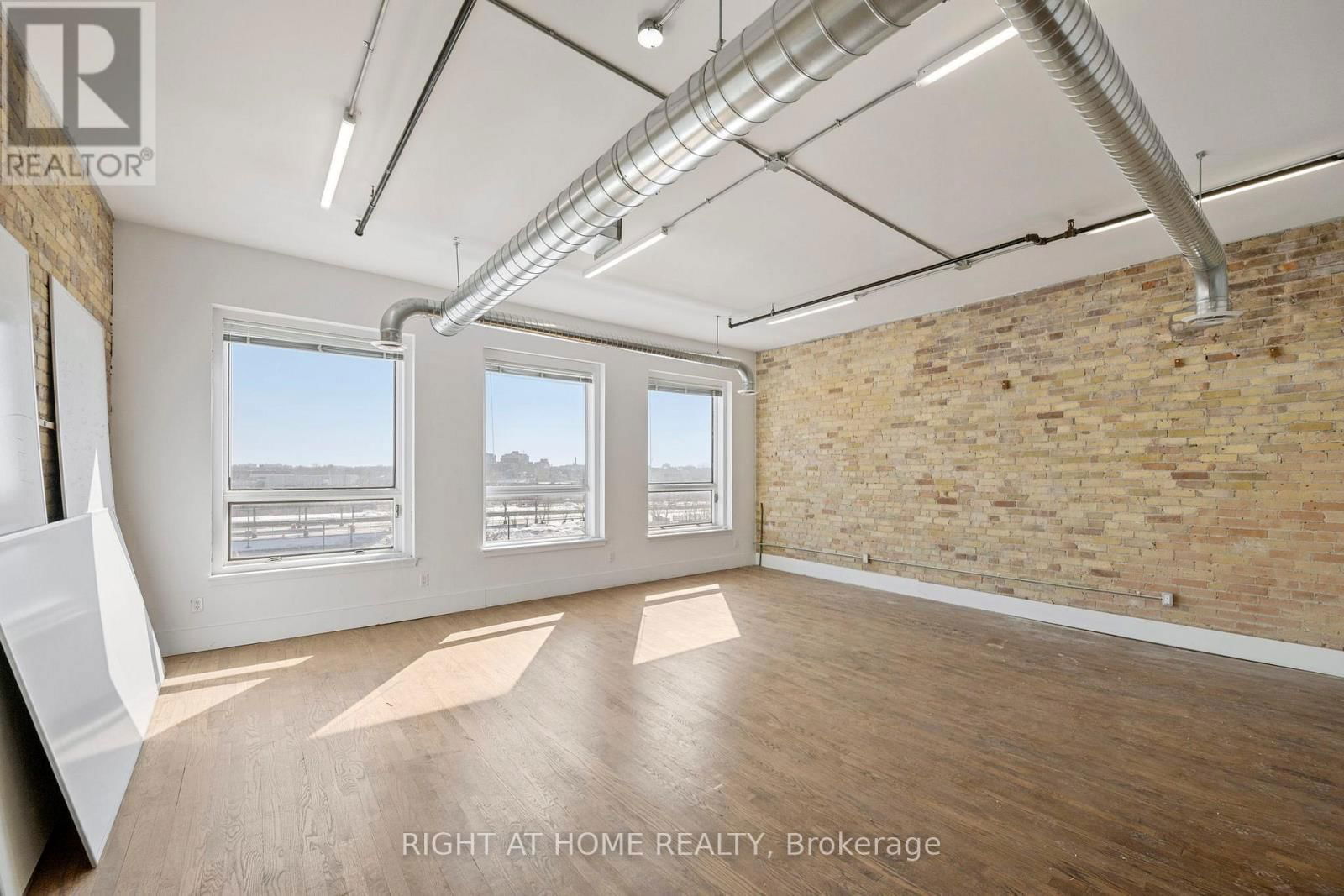 184 YORK STREET Image 4