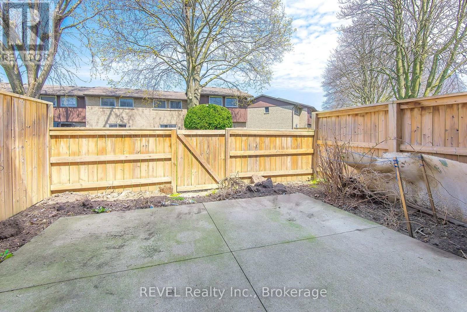 15 - 151 LINWELL ROAD Image 23