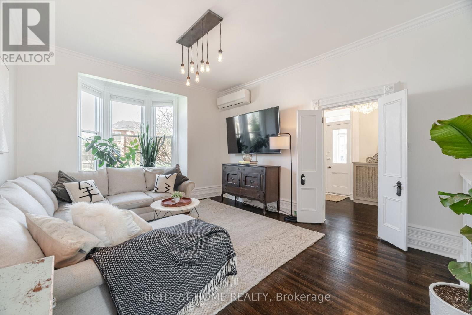82 GLENMORRIS STREET Image 12