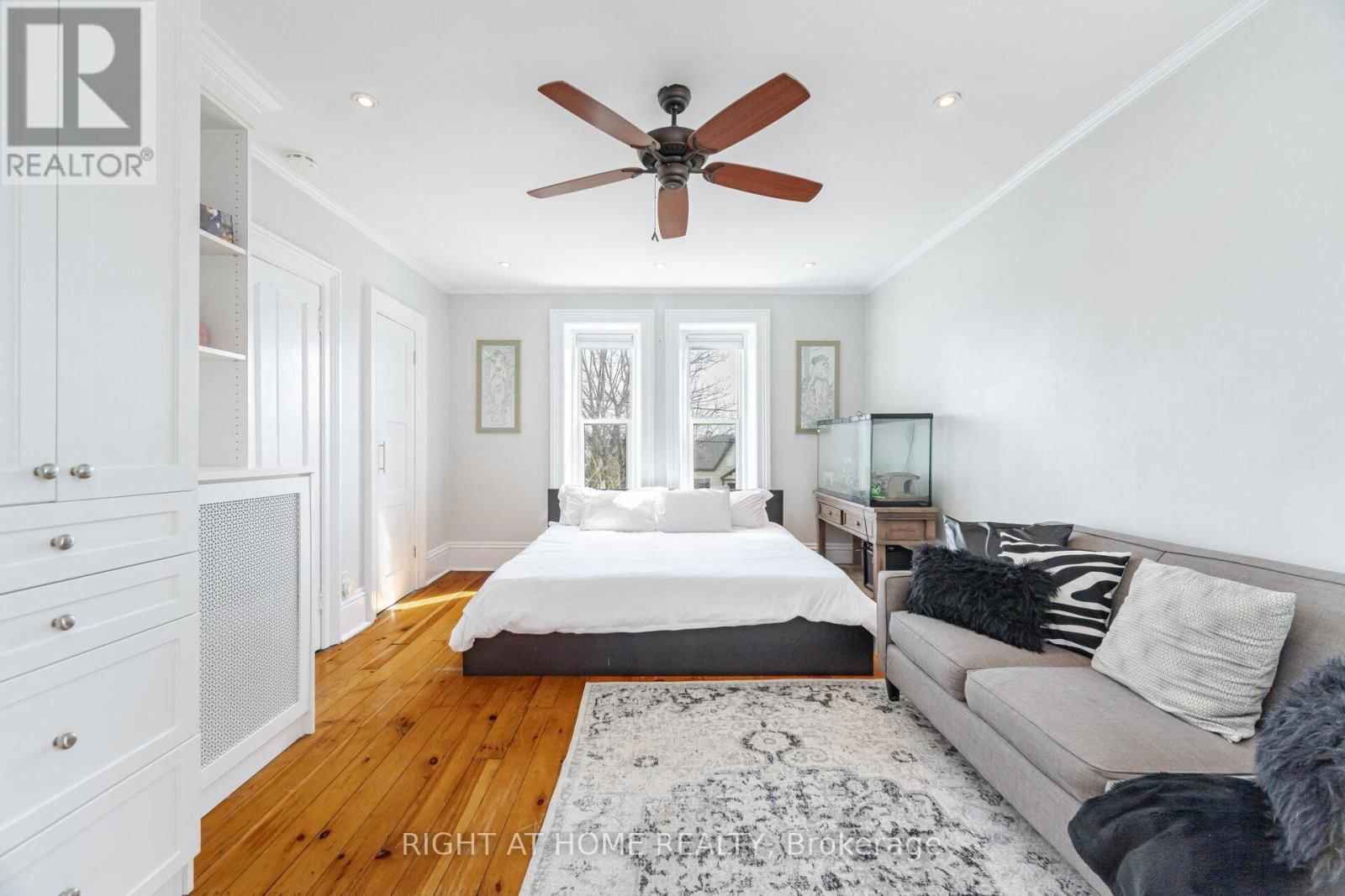 82 GLENMORRIS STREET Image 27