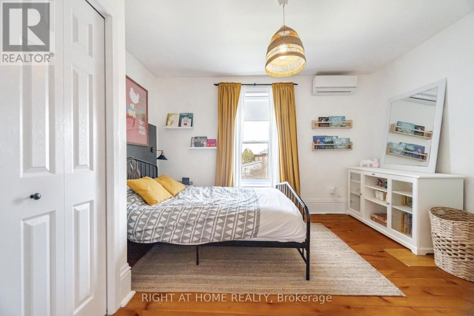 82 GLENMORRIS STREET Image 30