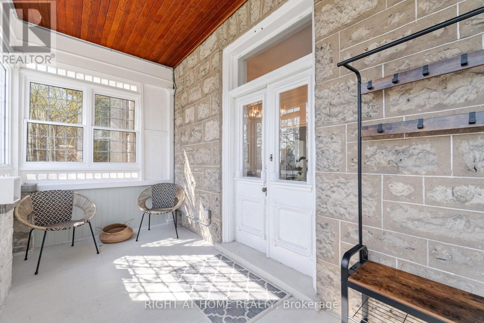 82 GLENMORRIS STREET Image 4