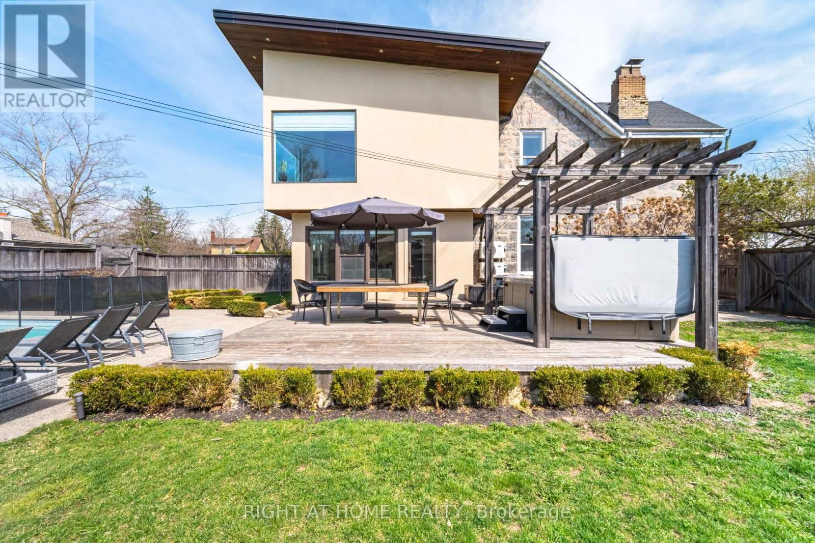 82 GLENMORRIS STREET Image 43