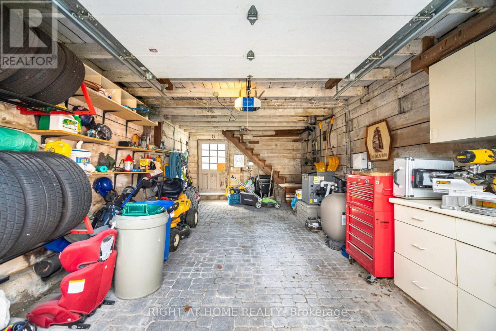 82 GLENMORRIS STREET Image 45