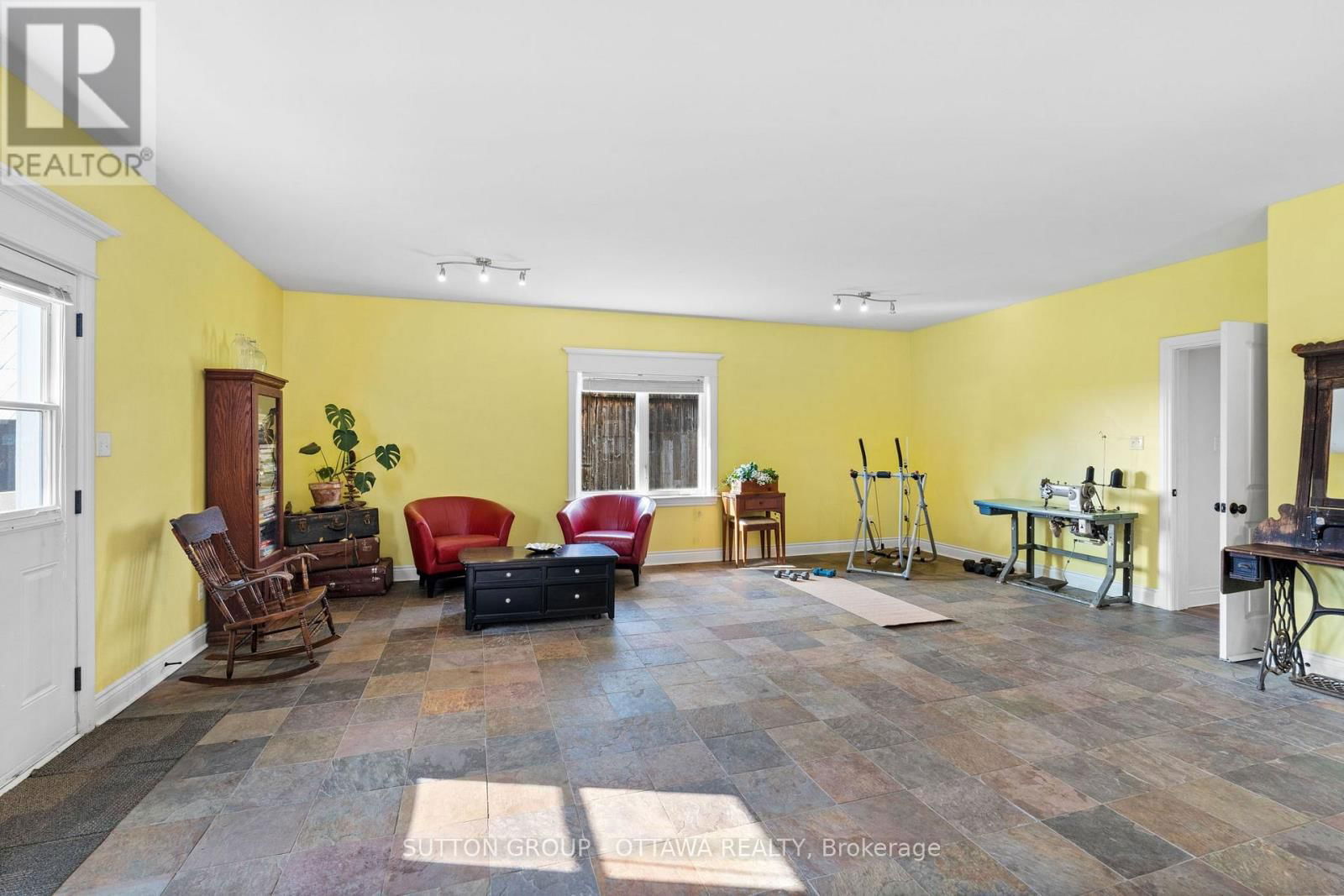 1448 WOITO STATION ROAD Image 37