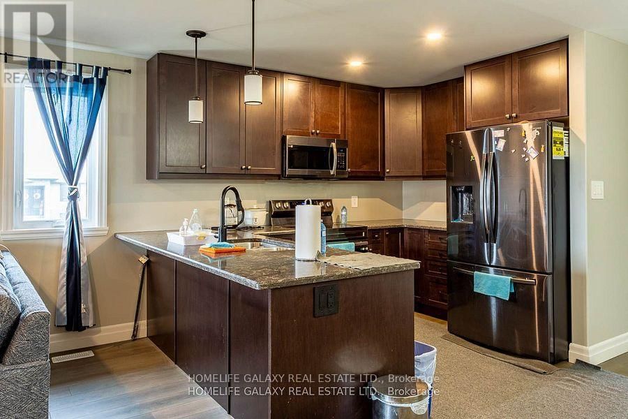 43 CEDAR PARK CRESCENT Image 8