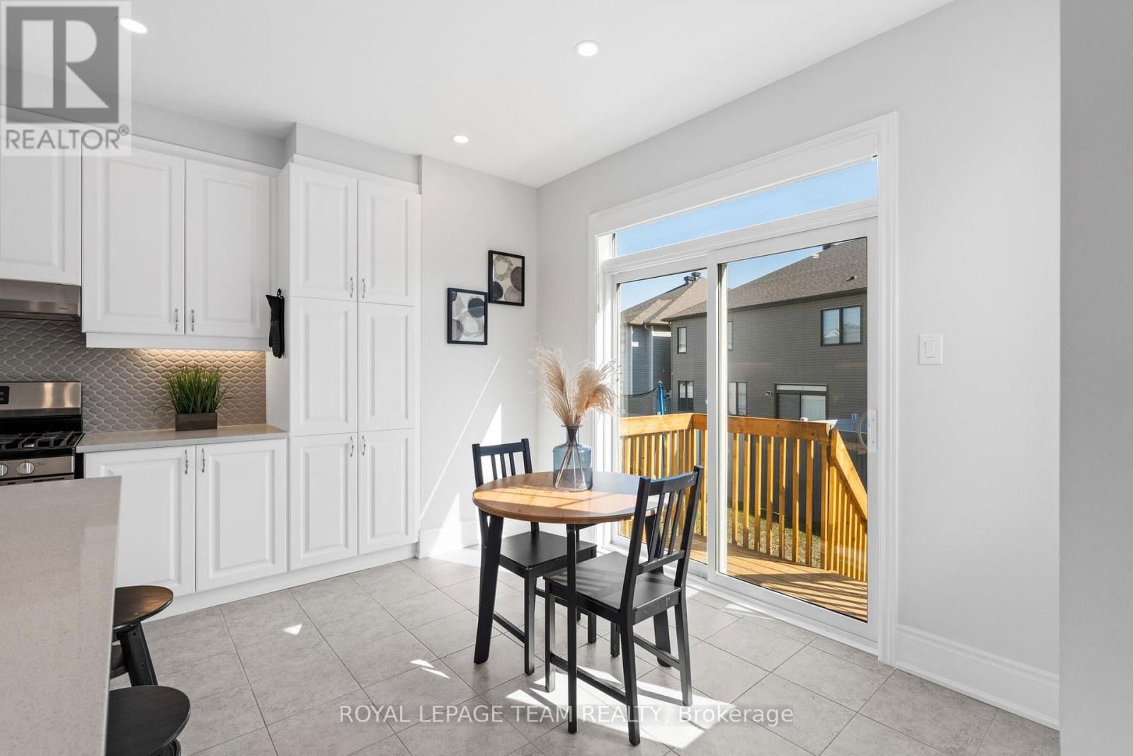 673 RYE GRASS WAY Image 10