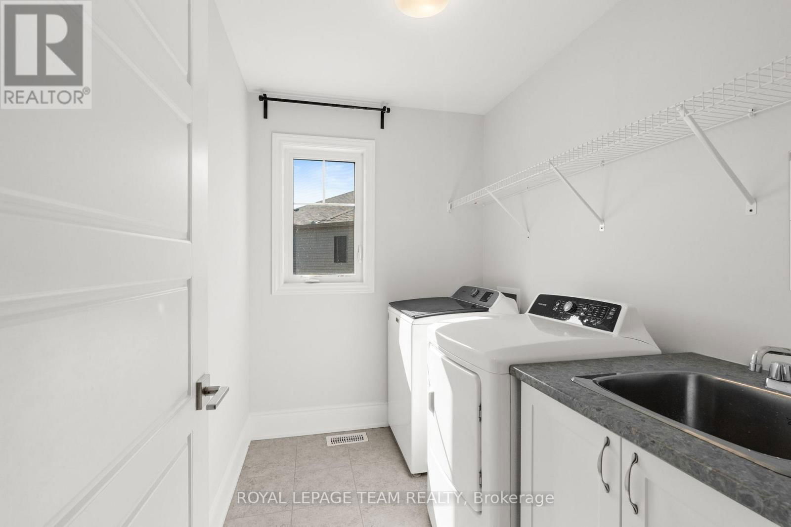 673 RYE GRASS WAY Image 31