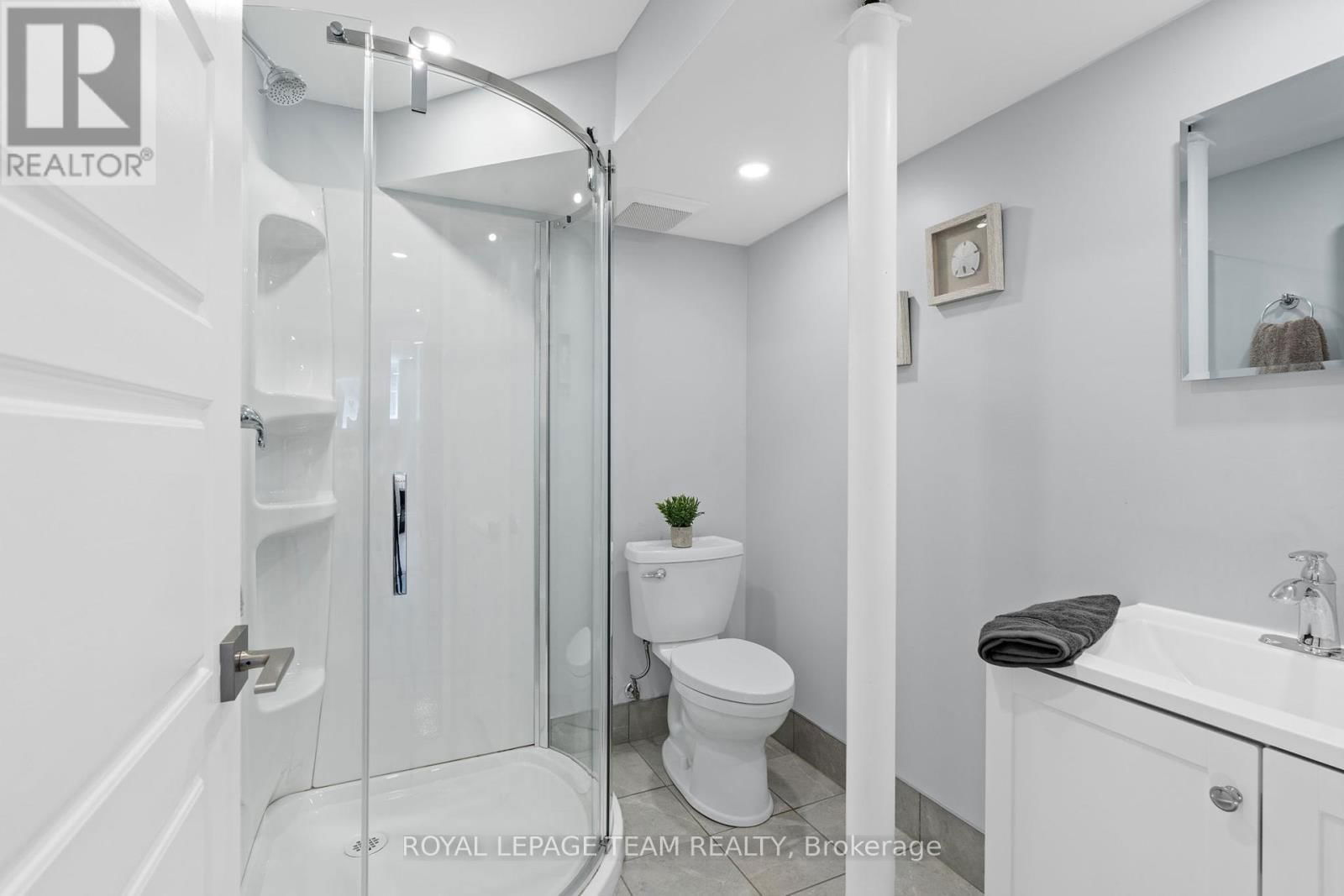 673 RYE GRASS WAY Image 36
