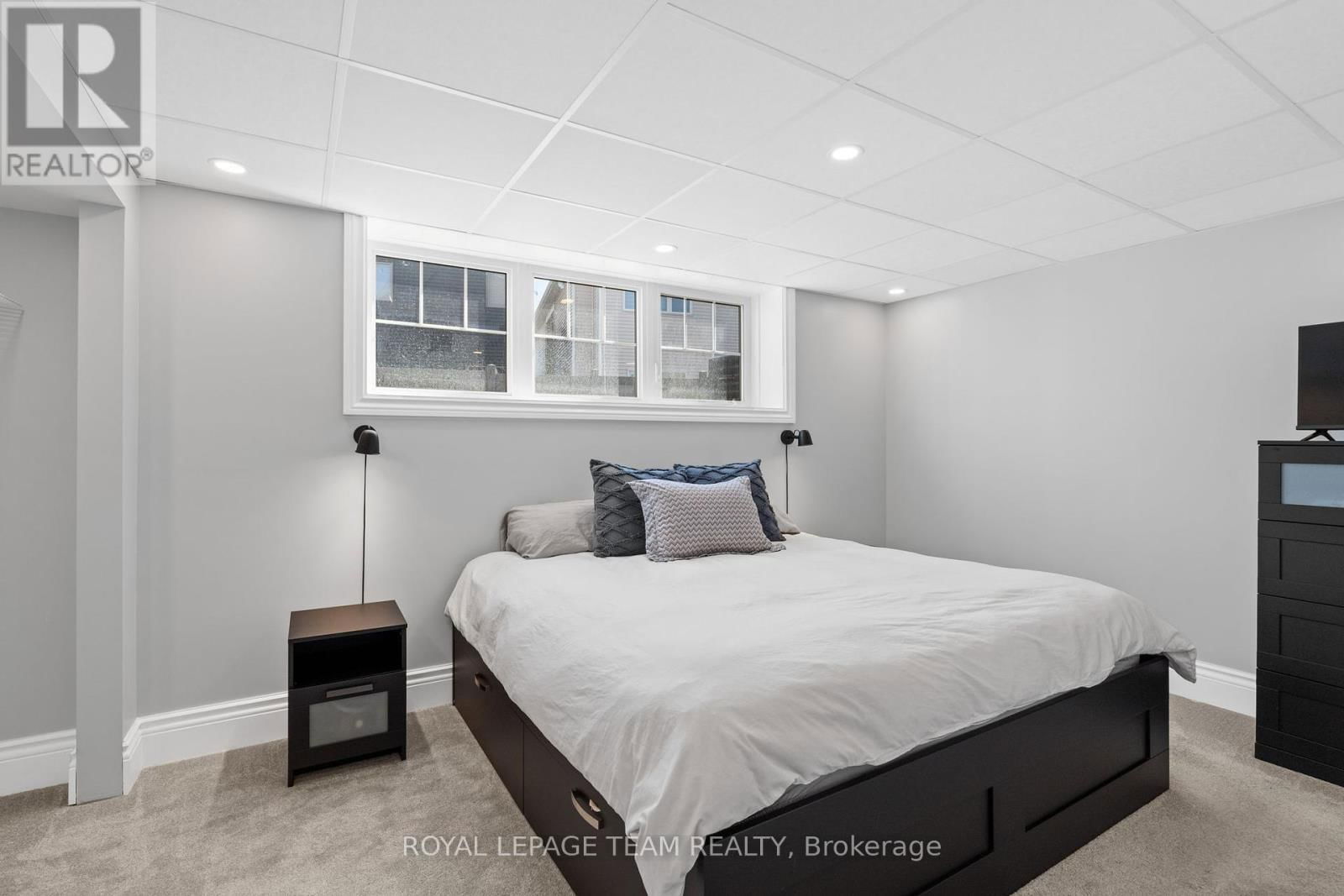 673 RYE GRASS WAY Image 37