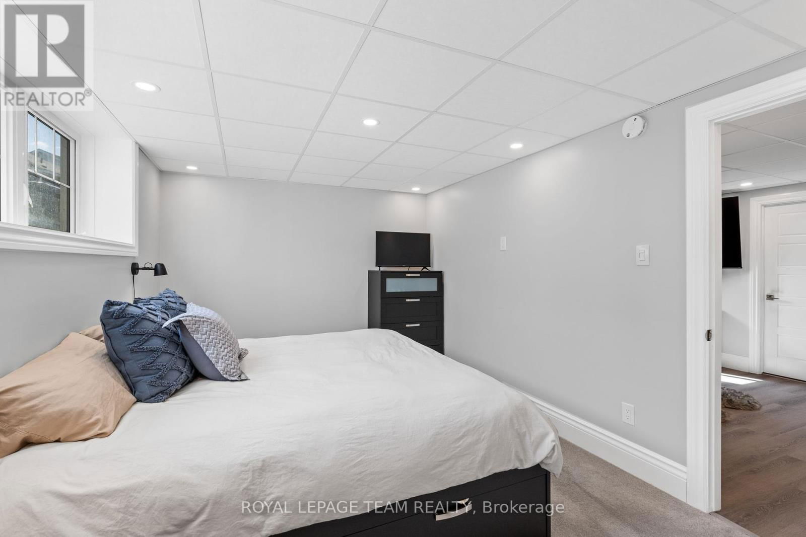 673 RYE GRASS WAY Image 38