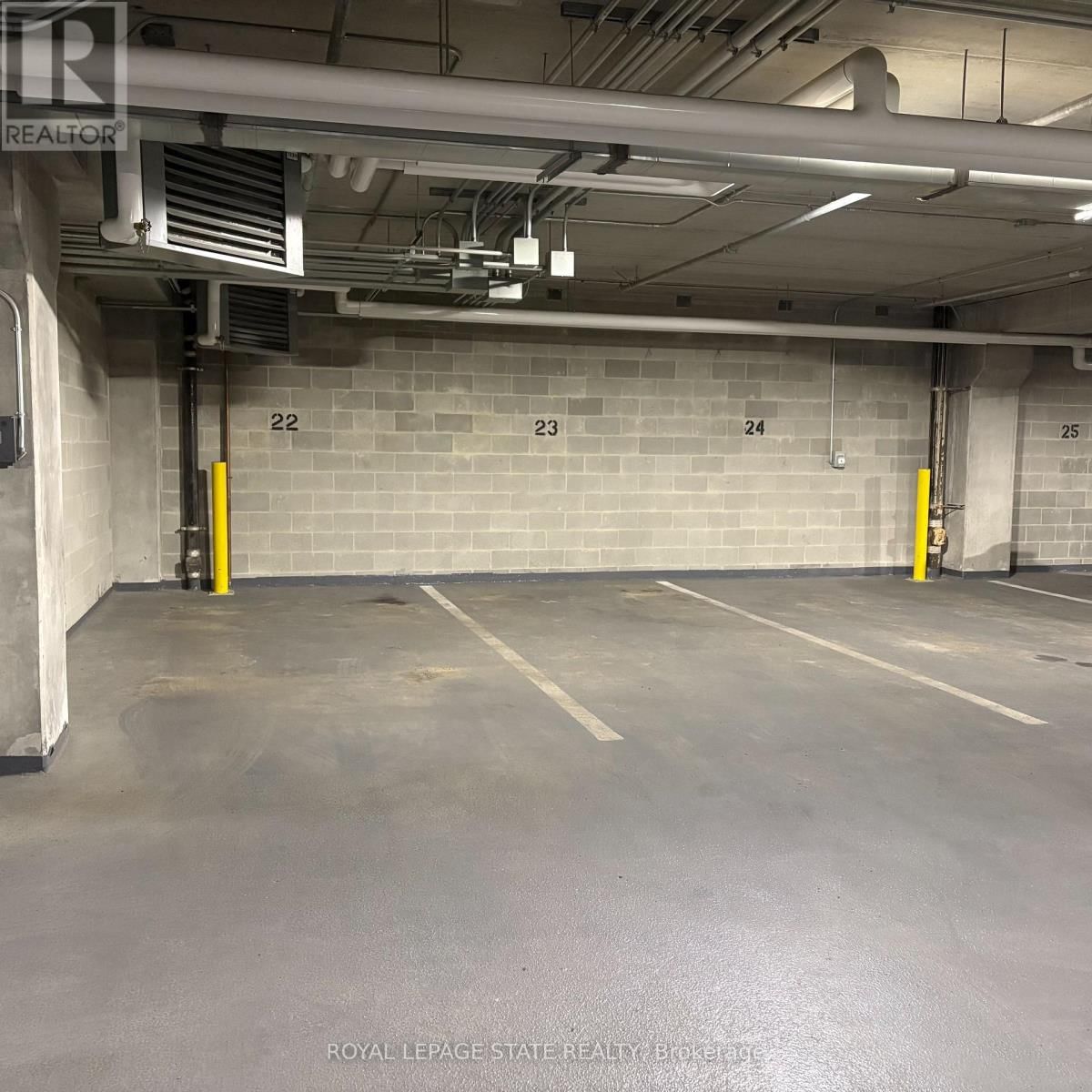 201 - 181 JAMES STREET NORTH Image 39