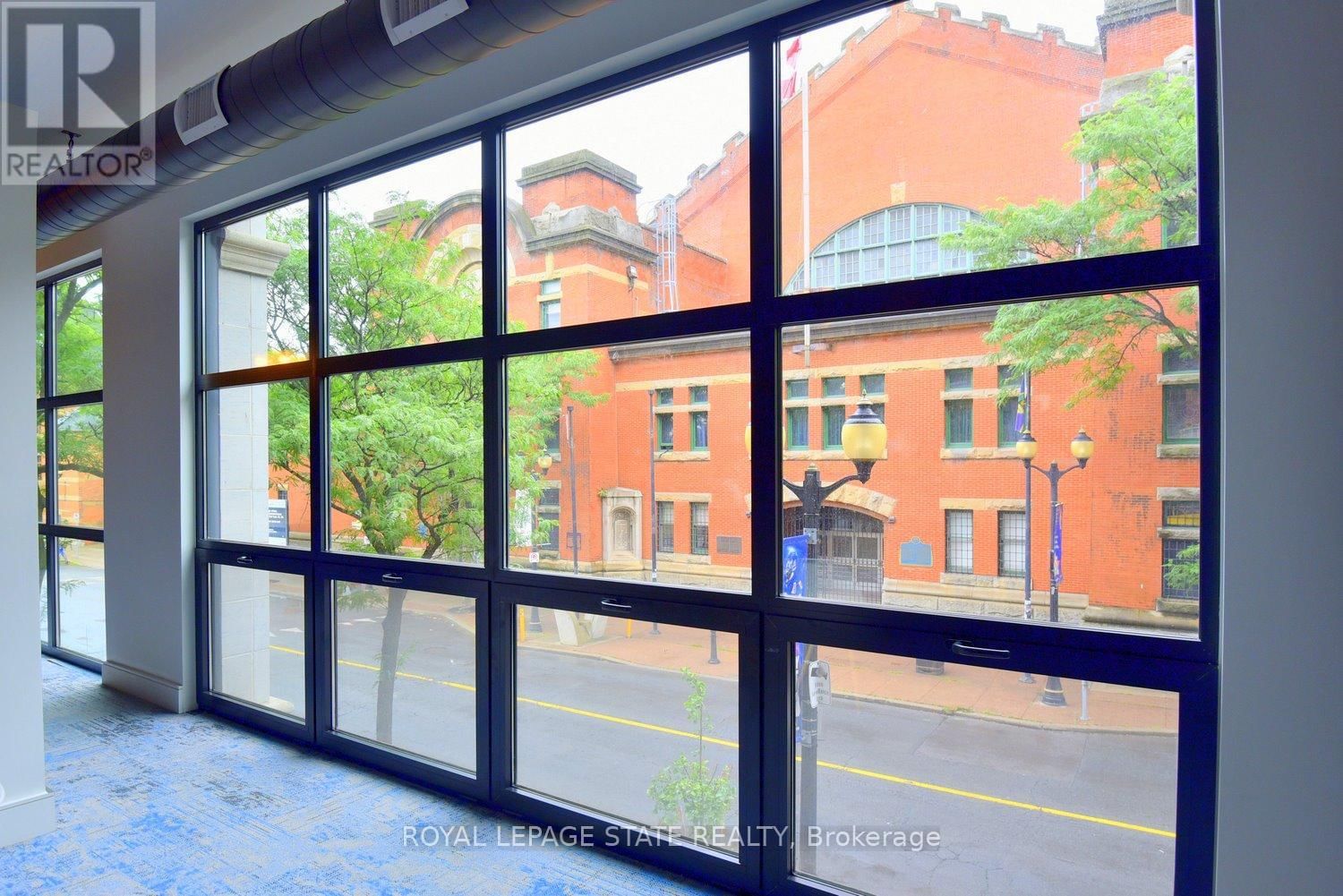 201 - 181 JAMES STREET NORTH Image 46