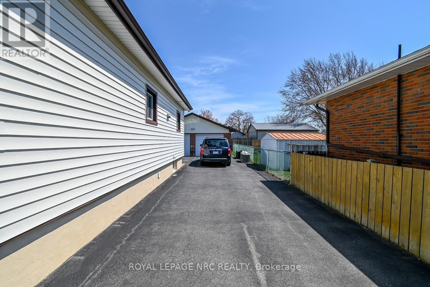 15 KILGOUR AVENUE Image 19