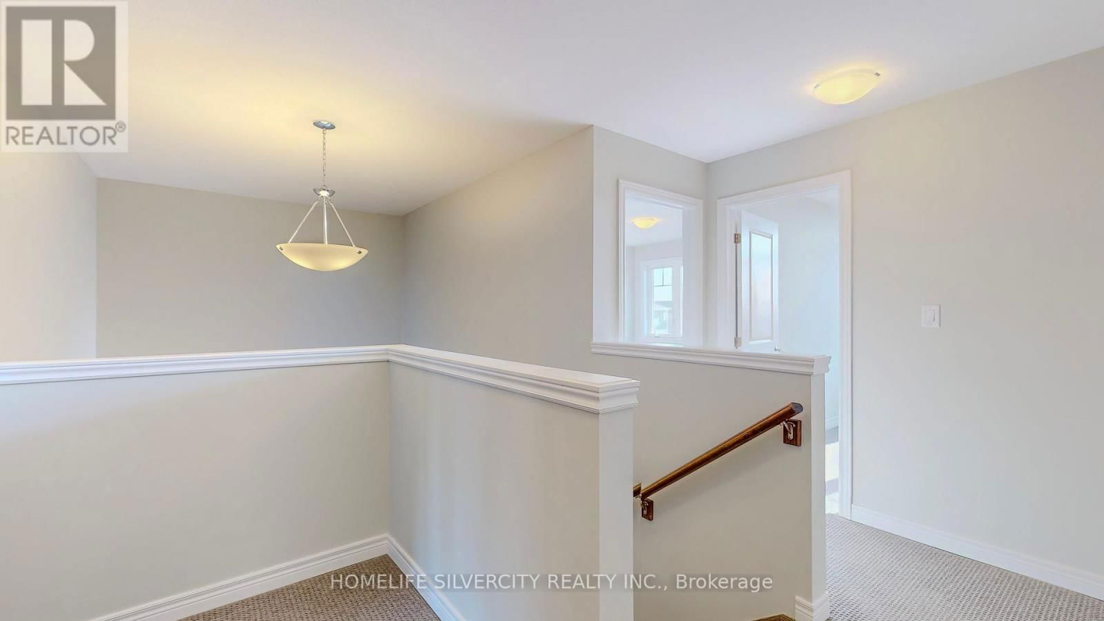28 HOLDER DRIVE Image 15