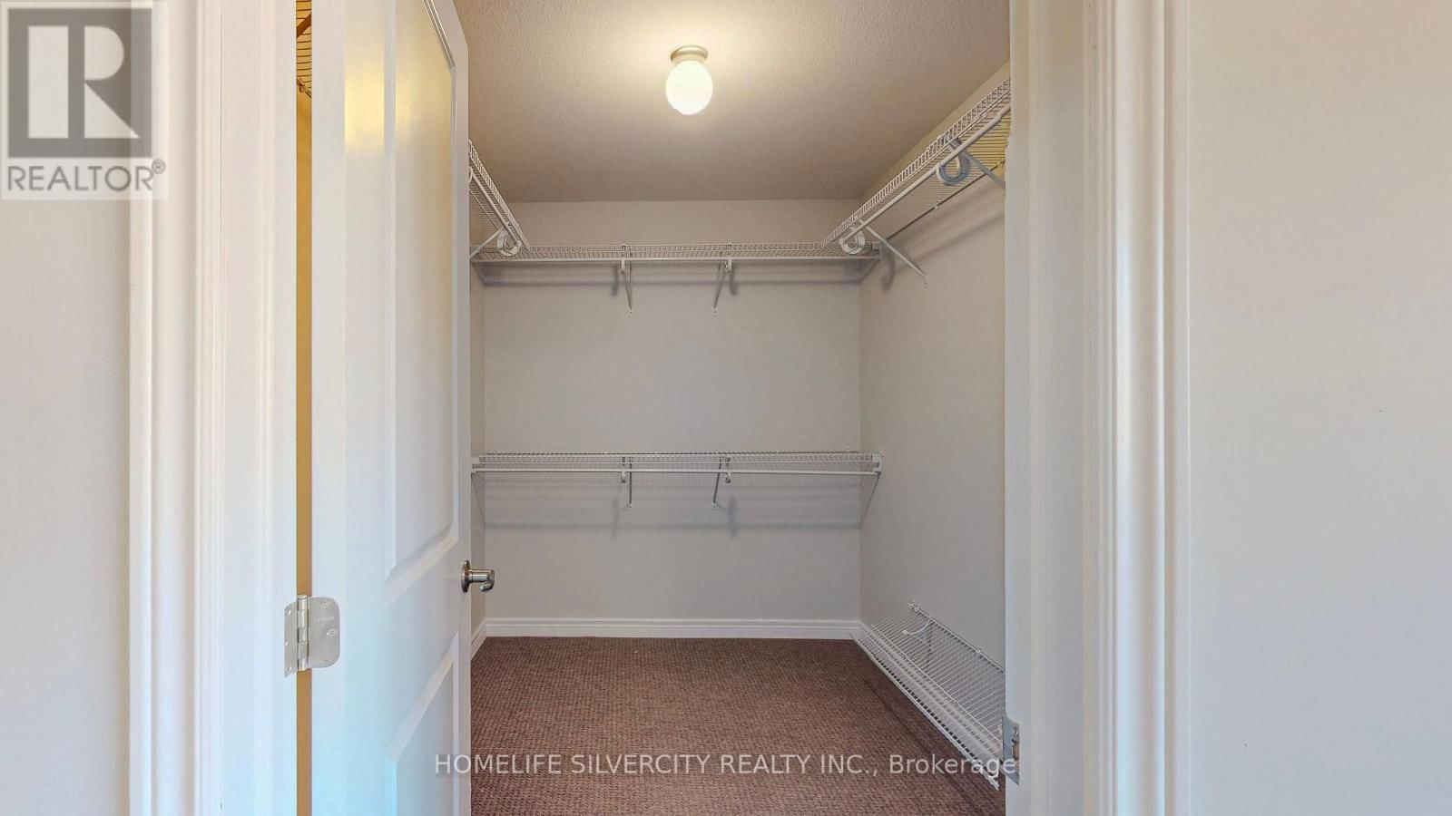 28 HOLDER DRIVE Image 21