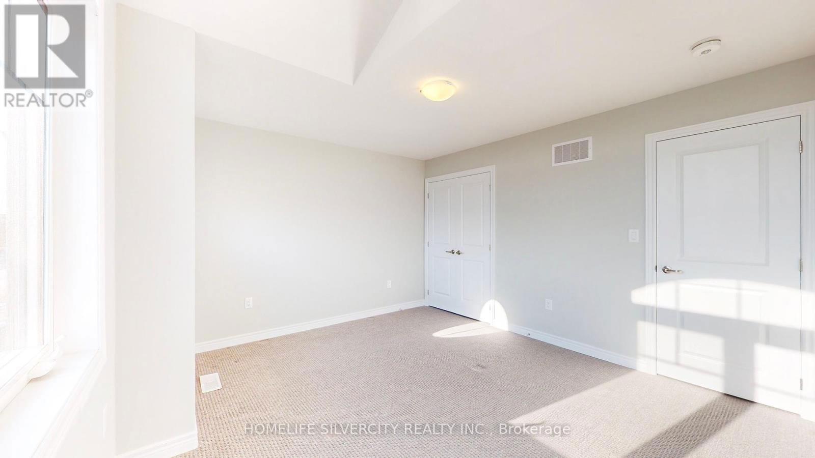 28 HOLDER DRIVE Image 22