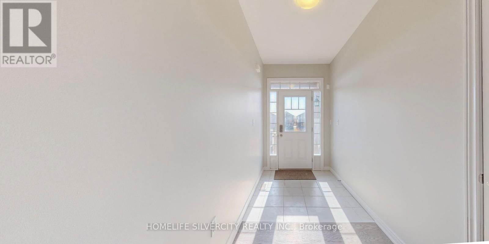 28 HOLDER DRIVE Image 3
