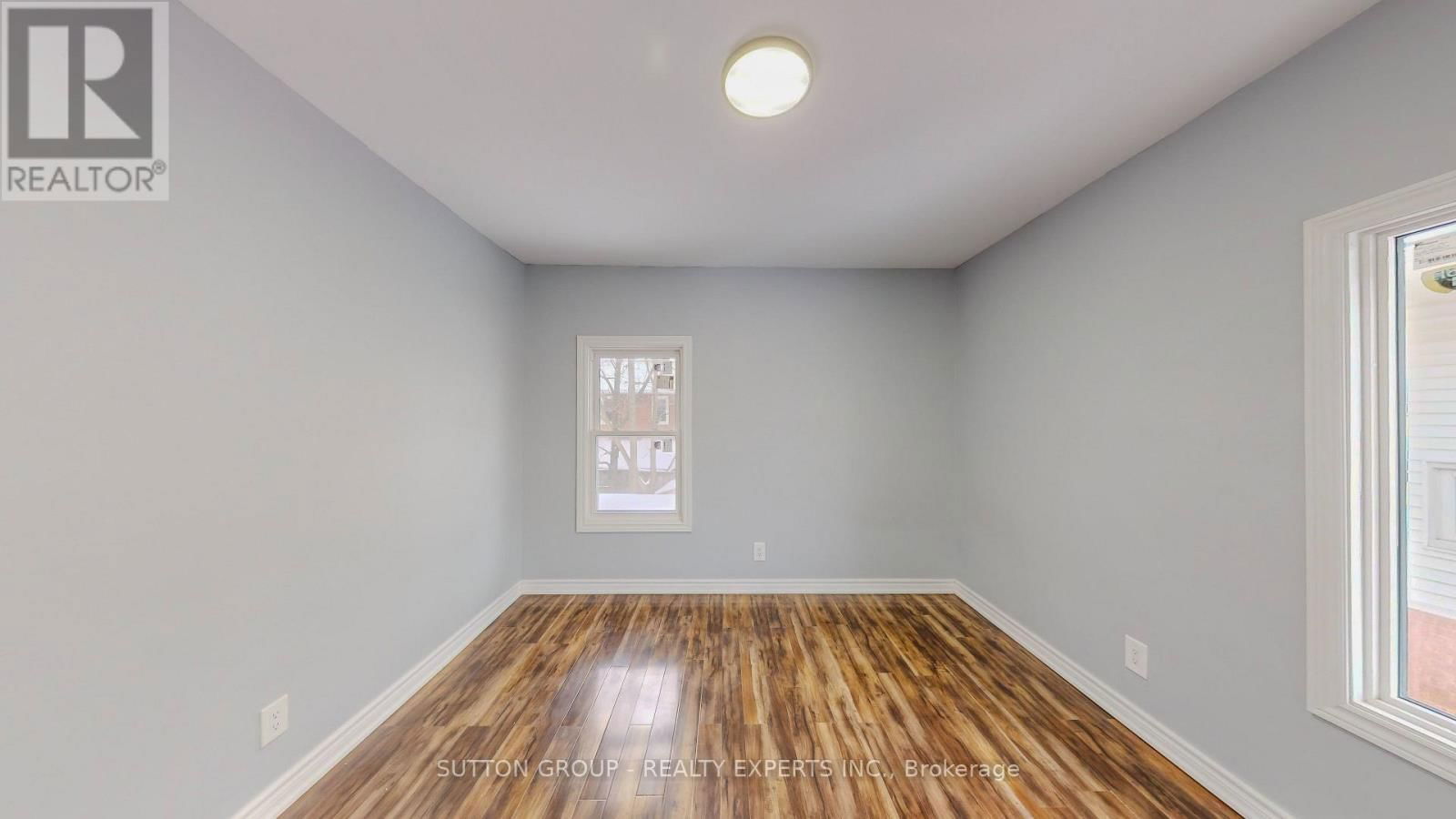 4357 SENECA STREET Image 17