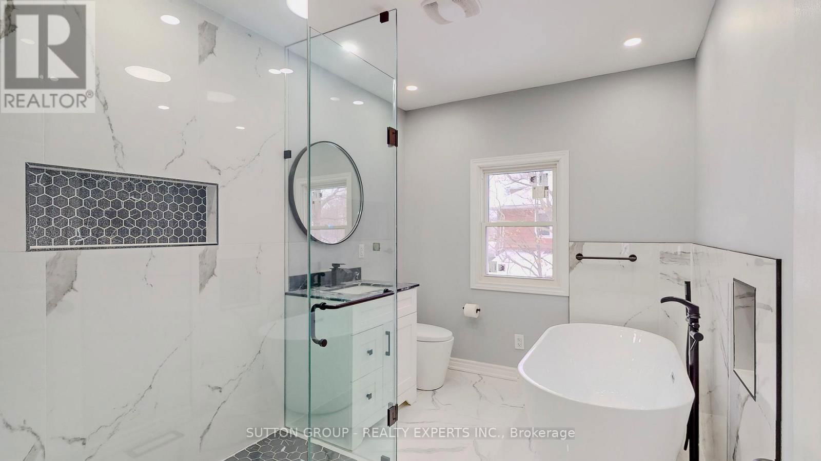 4357 SENECA STREET Image 28