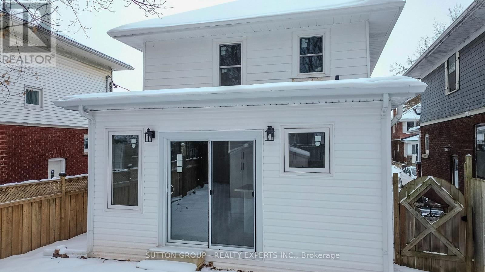4357 SENECA STREET Image 36