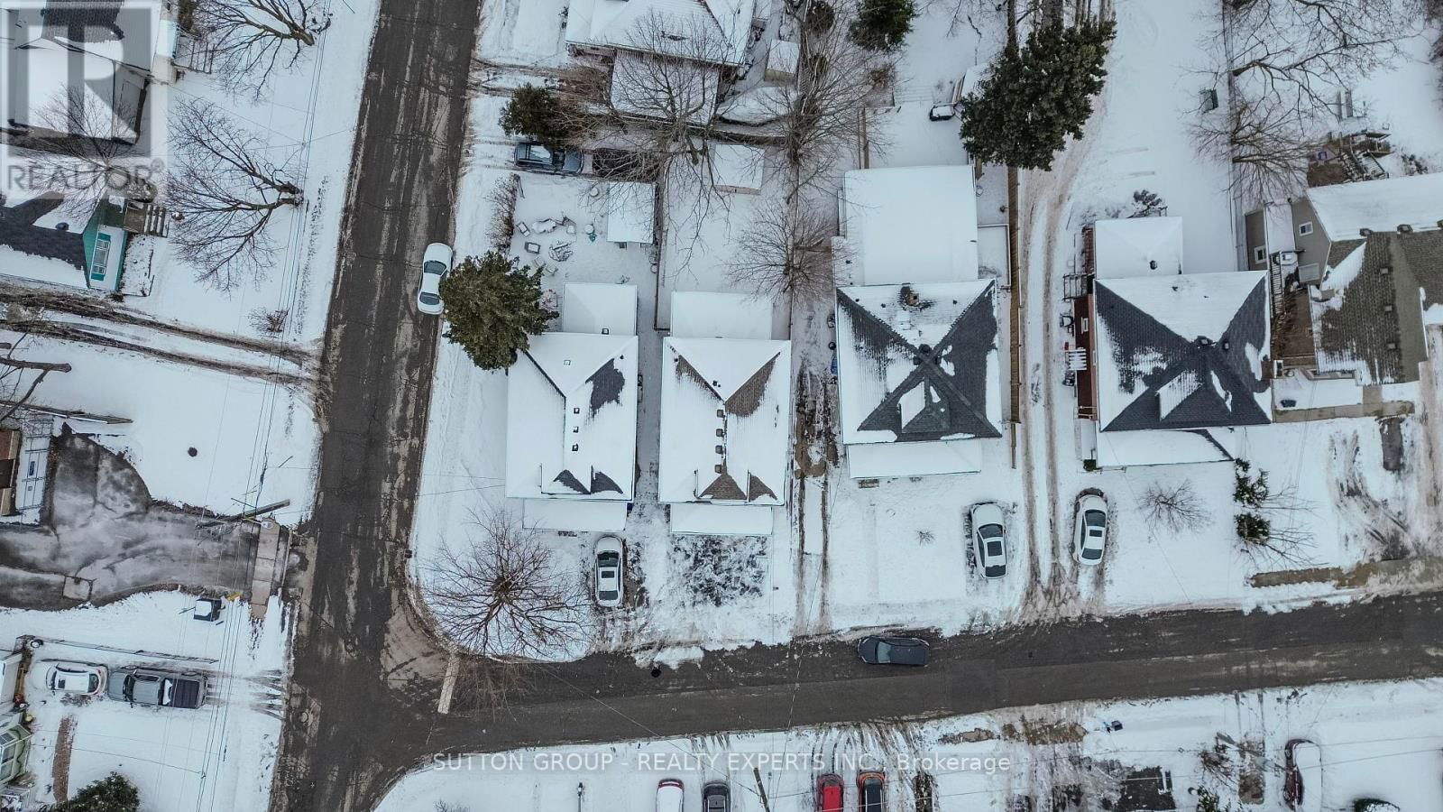 4357 SENECA STREET Image 39