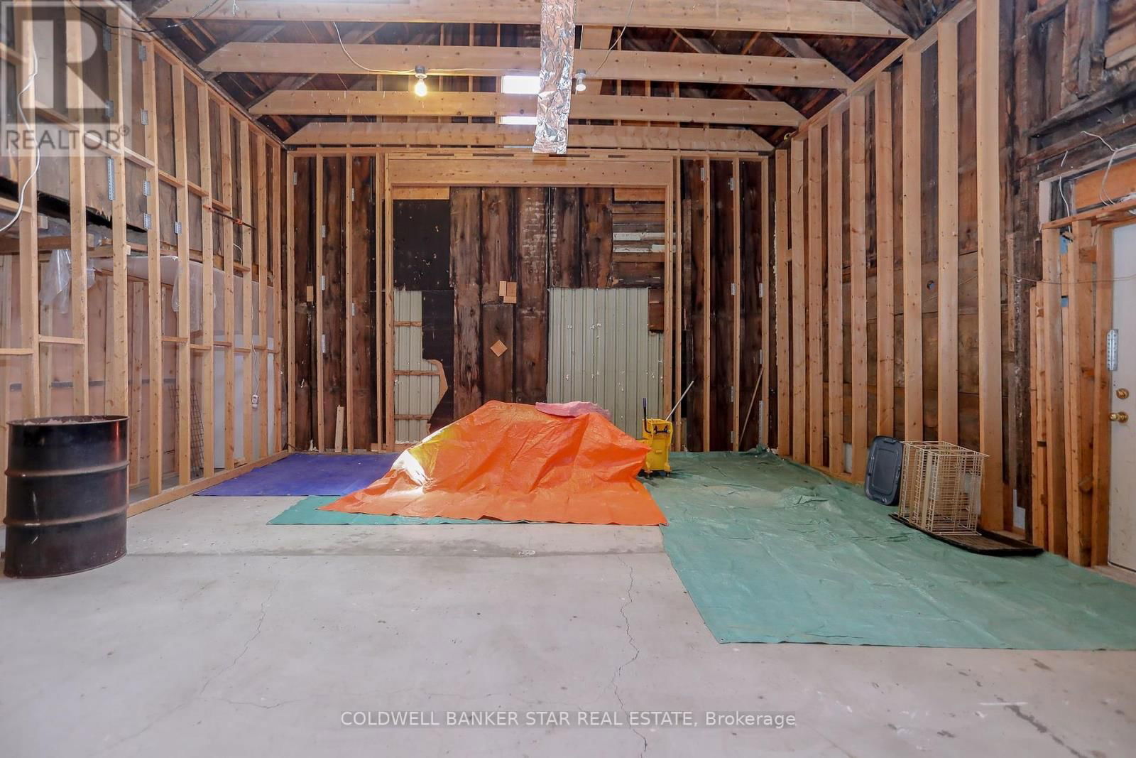 5048 IMPERIAL ROAD Image 20