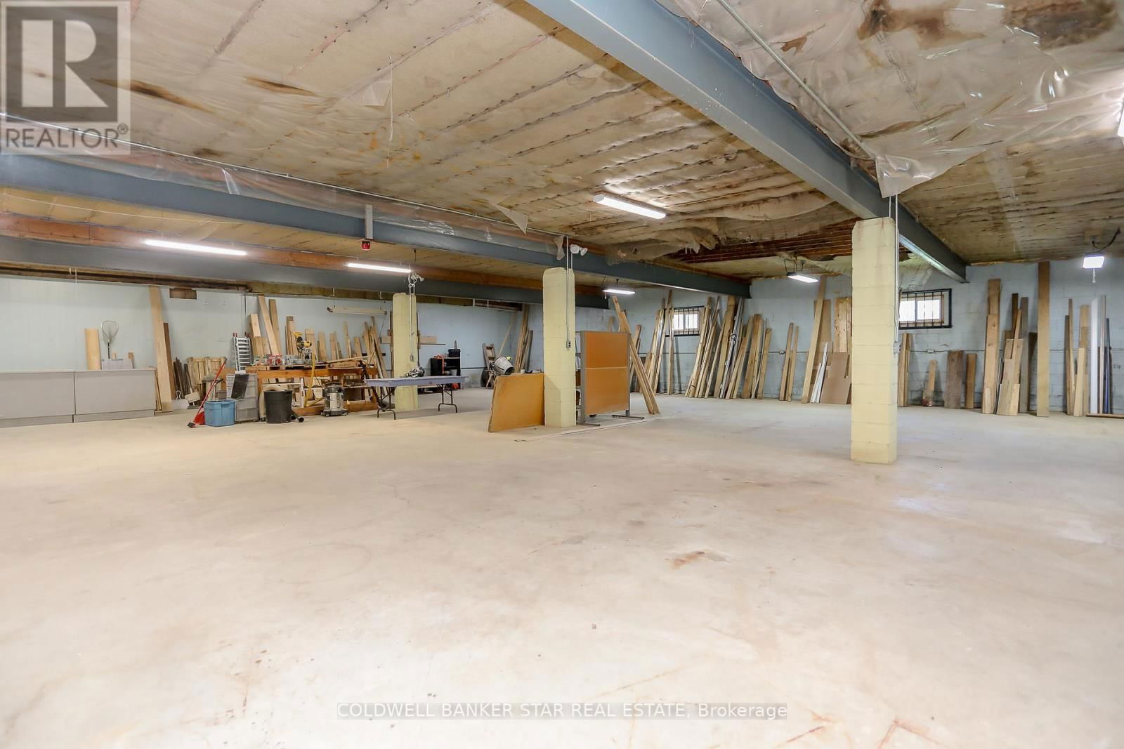 5048 IMPERIAL ROAD Image 29