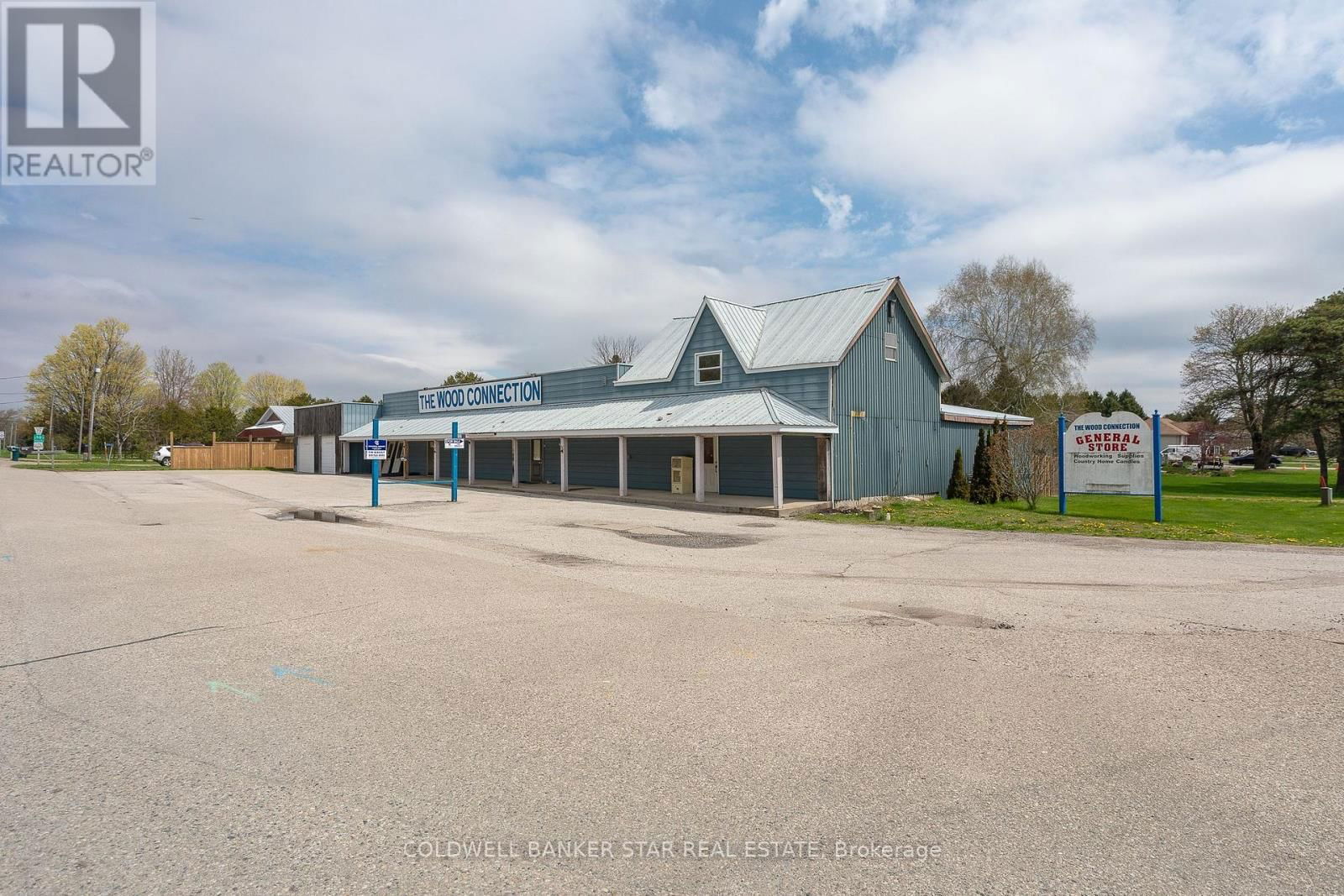 5048 IMPERIAL ROAD Image 3