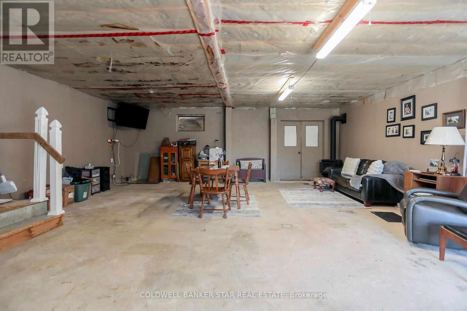 5048 IMPERIAL ROAD Image 36