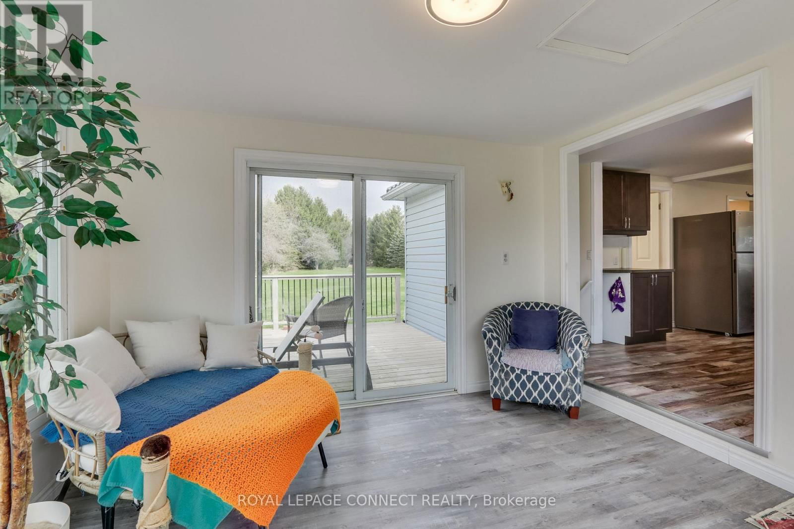 35383 LAKE LINE Image 13