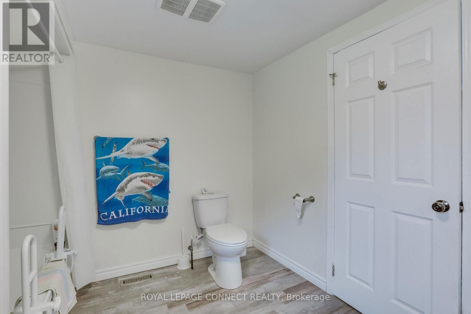 35383 LAKE LINE Image 15