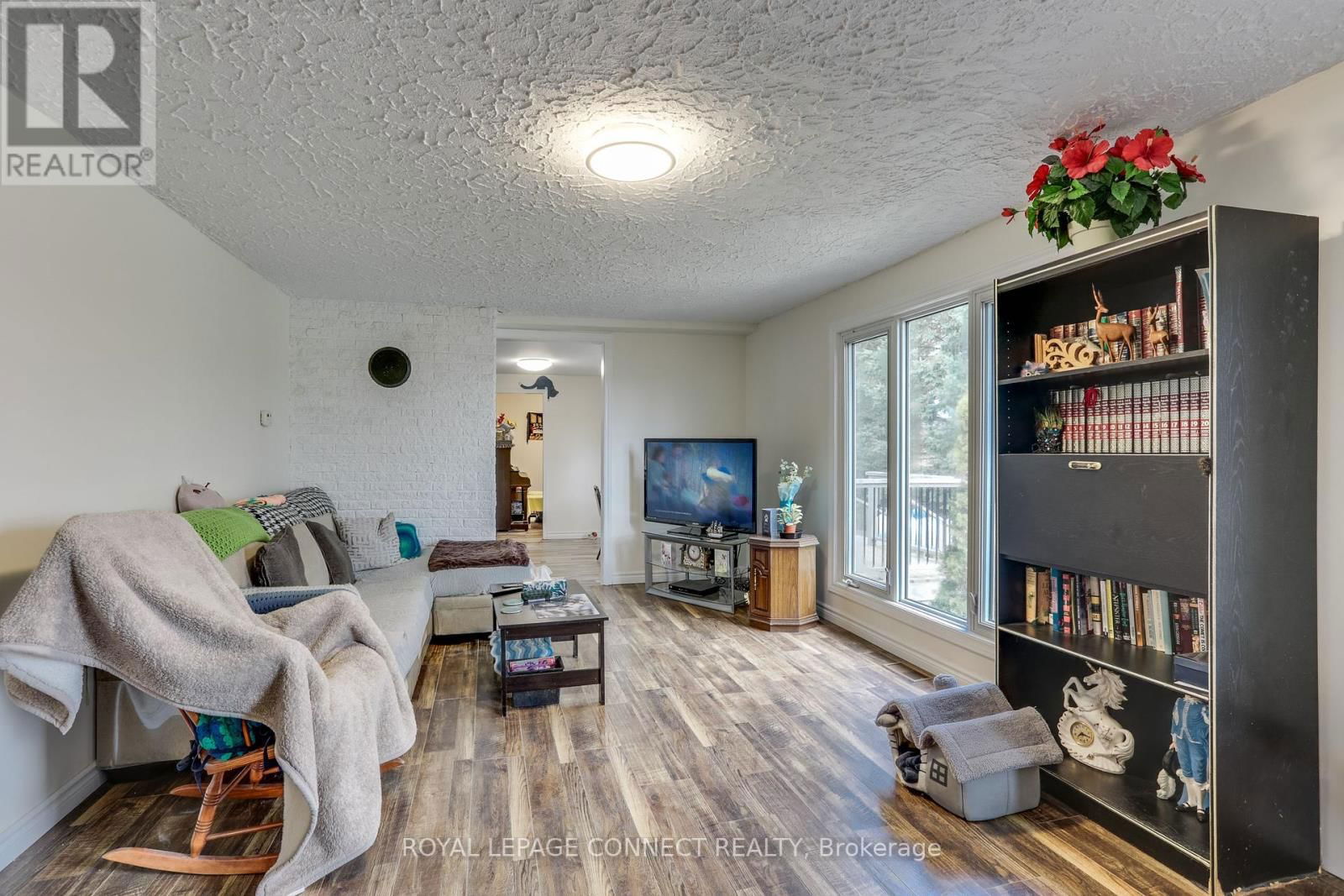 35383 LAKE LINE Image 20