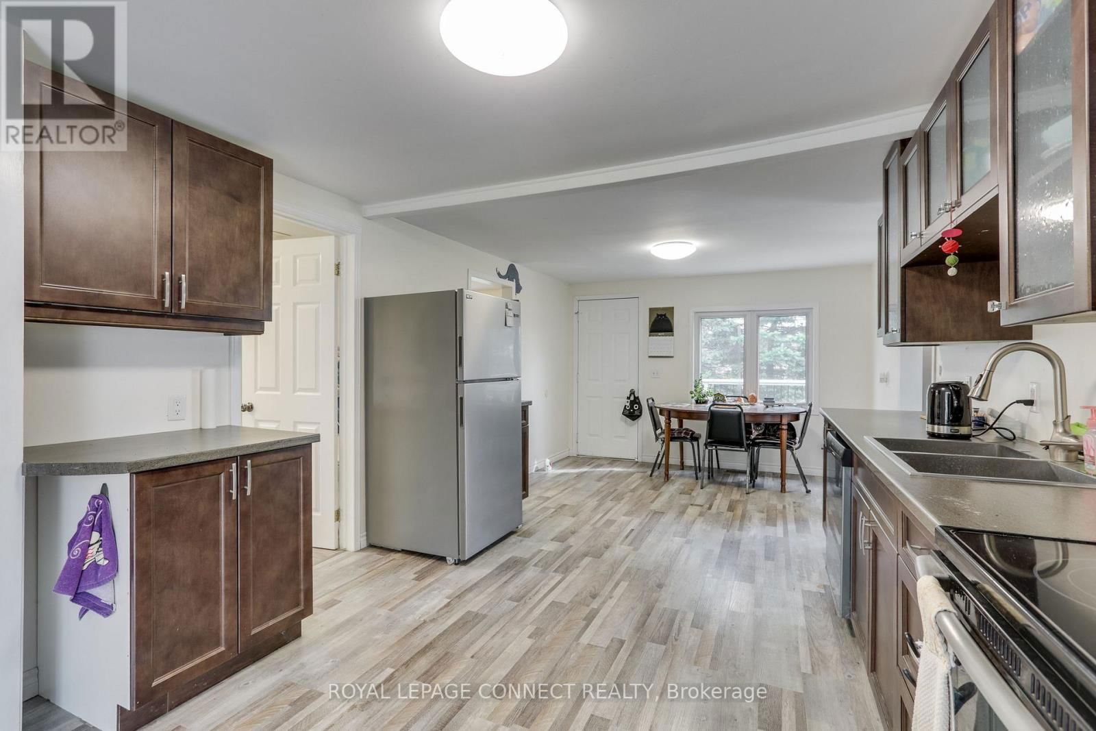 35383 LAKE LINE Image 9