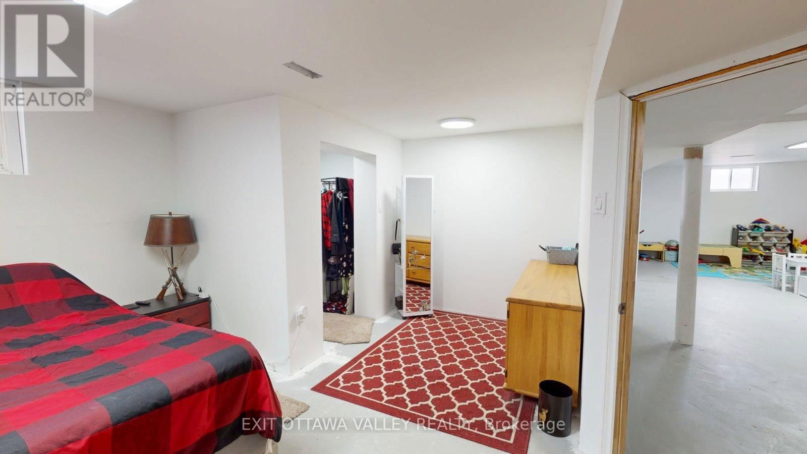 2047 LAPASSE ROAD Image 30