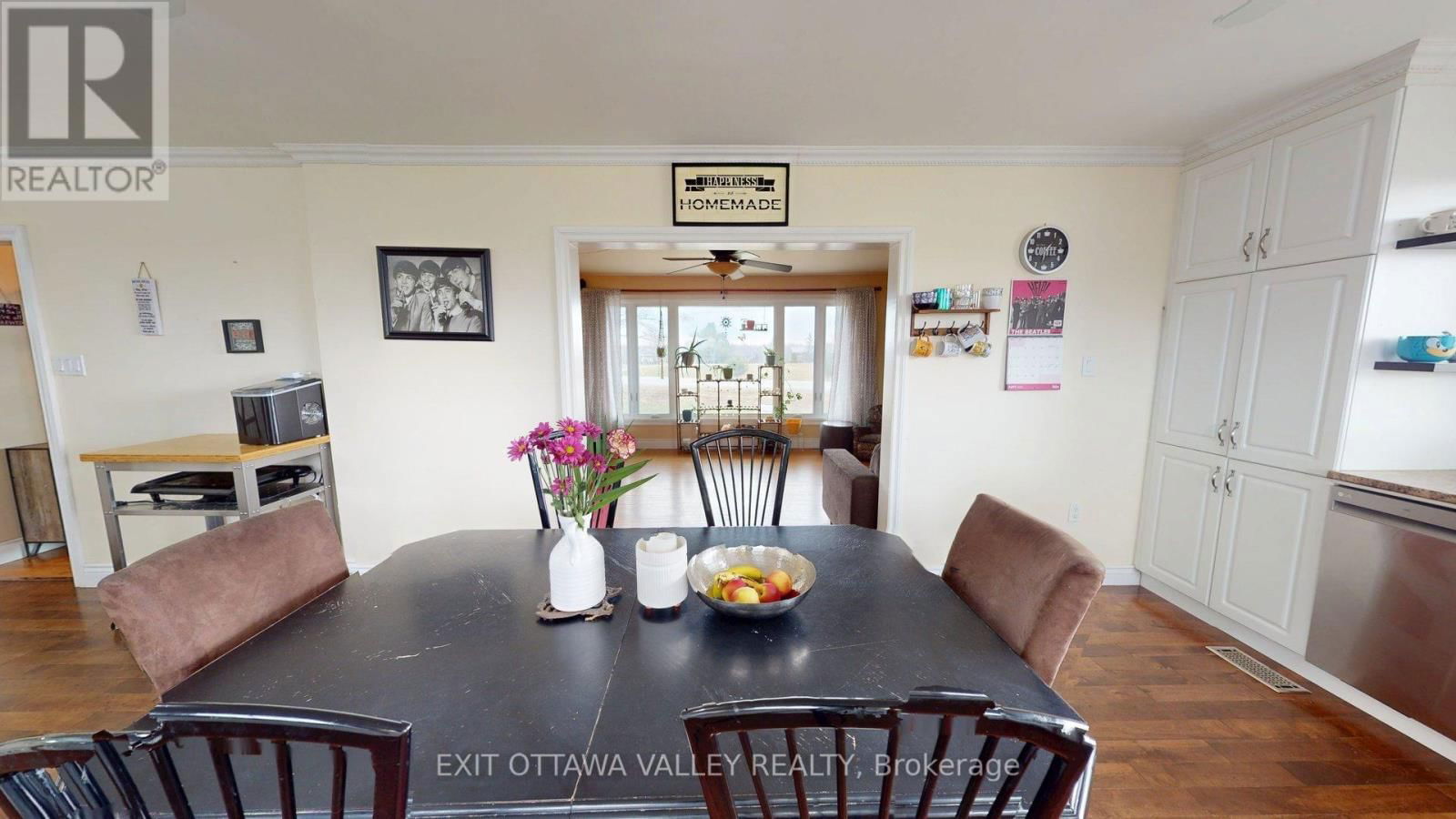 2047 LAPASSE ROAD Image 9