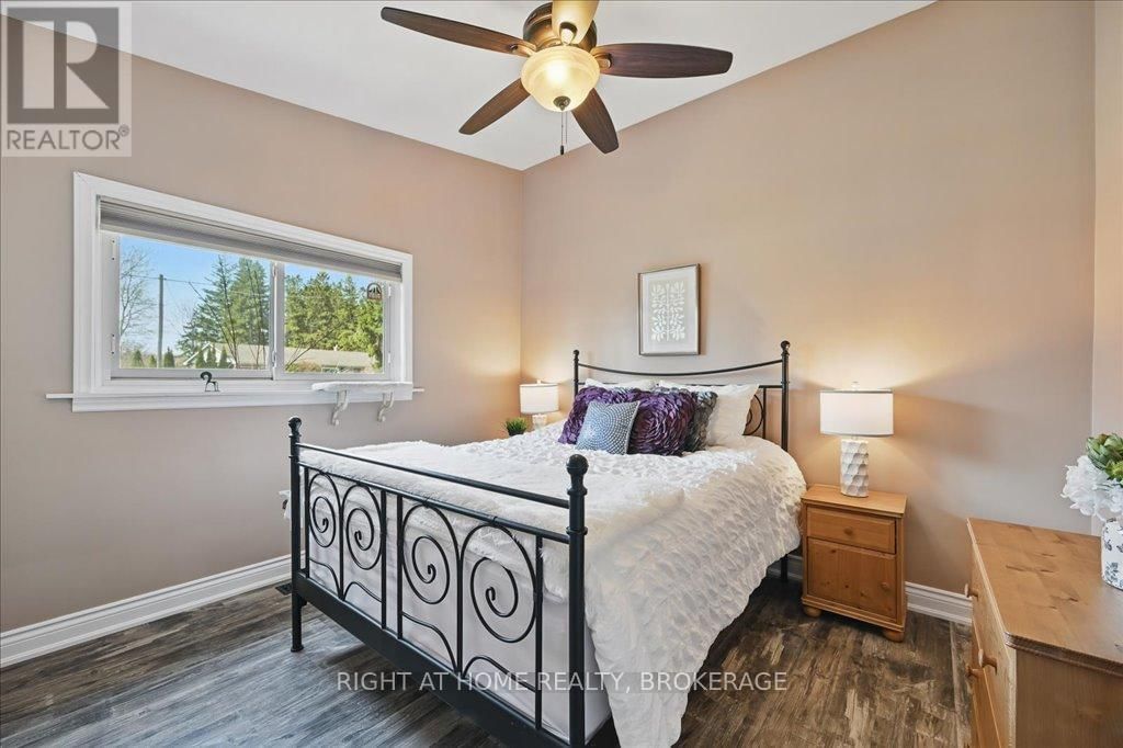 31 TAYLOR CRESCENT Image 20