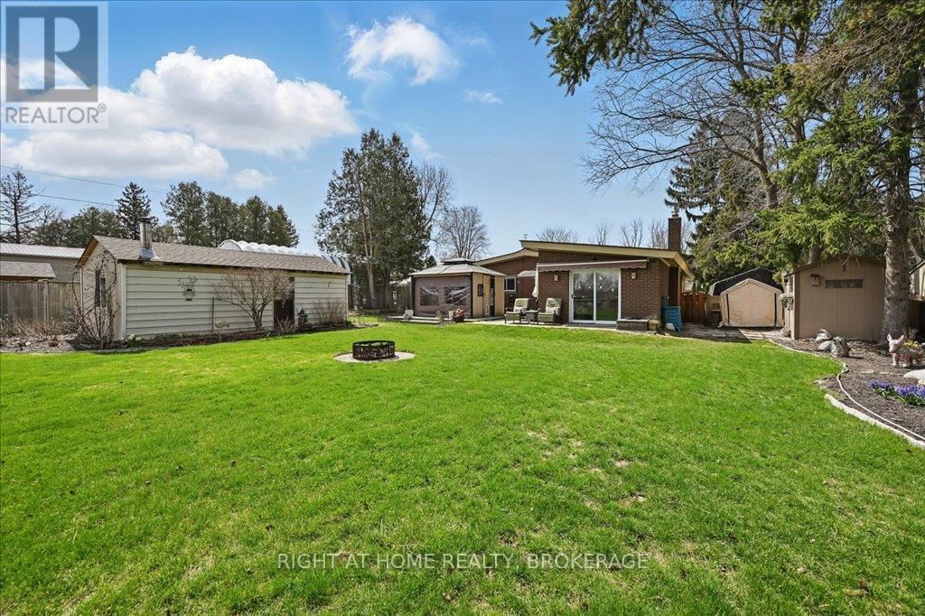 31 TAYLOR CRESCENT Image 28