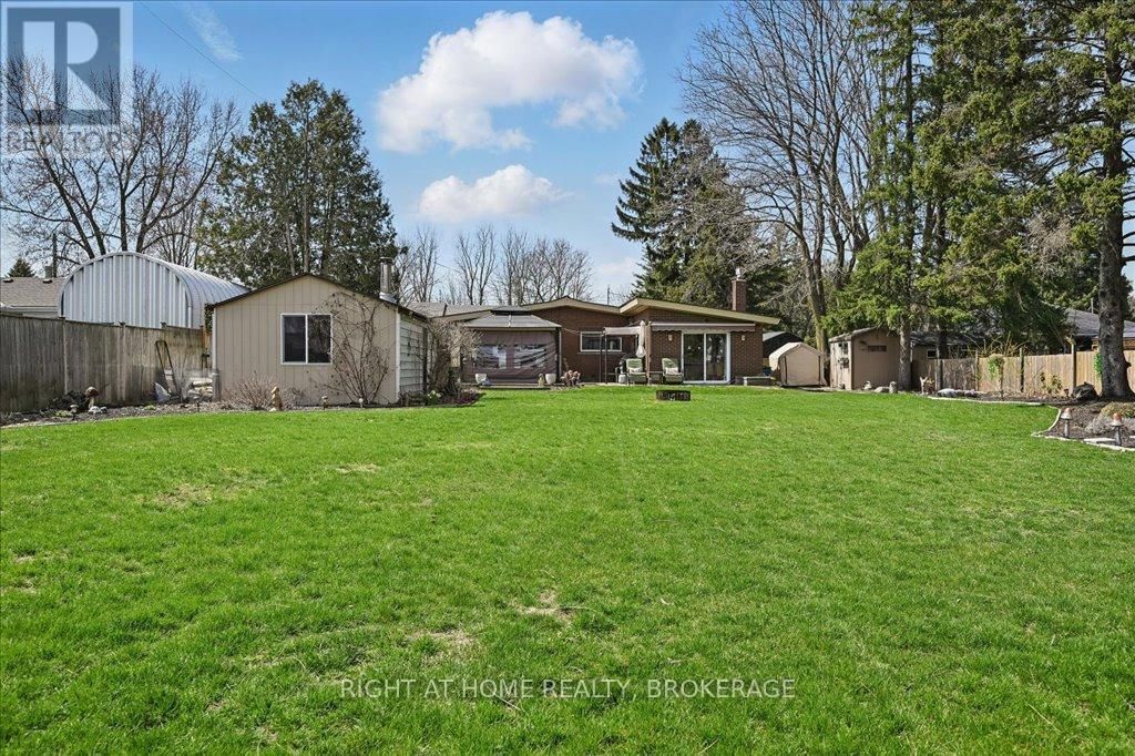 31 TAYLOR CRESCENT Image 30