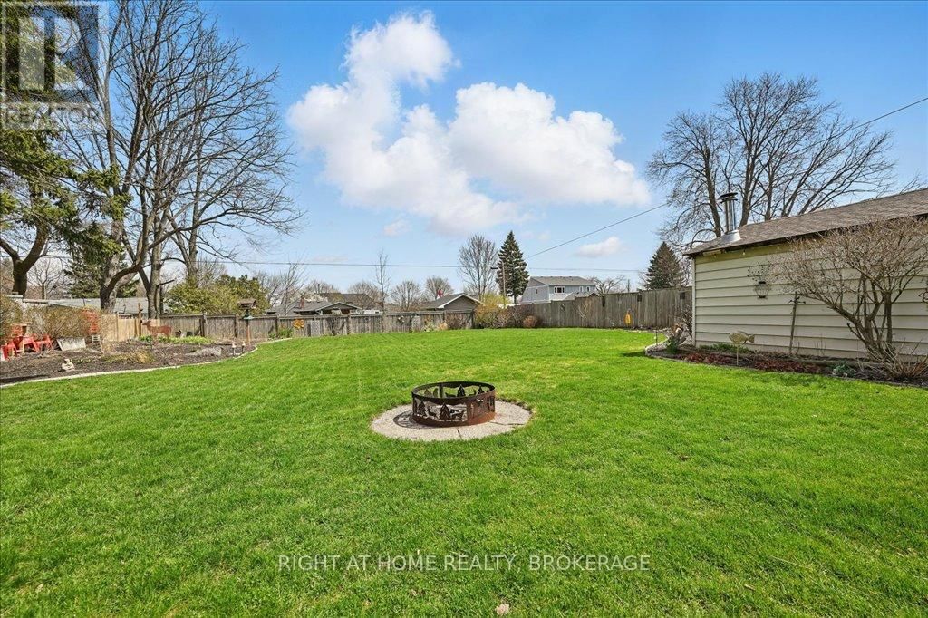 31 TAYLOR CRESCENT Image 36