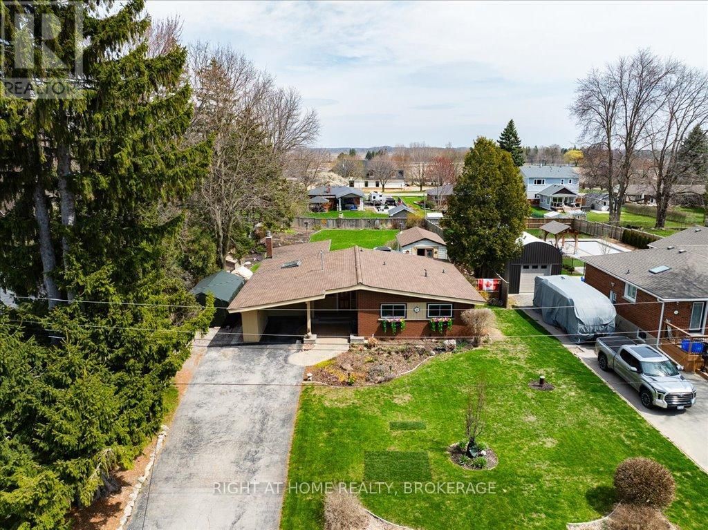 31 TAYLOR CRESCENT Image 37