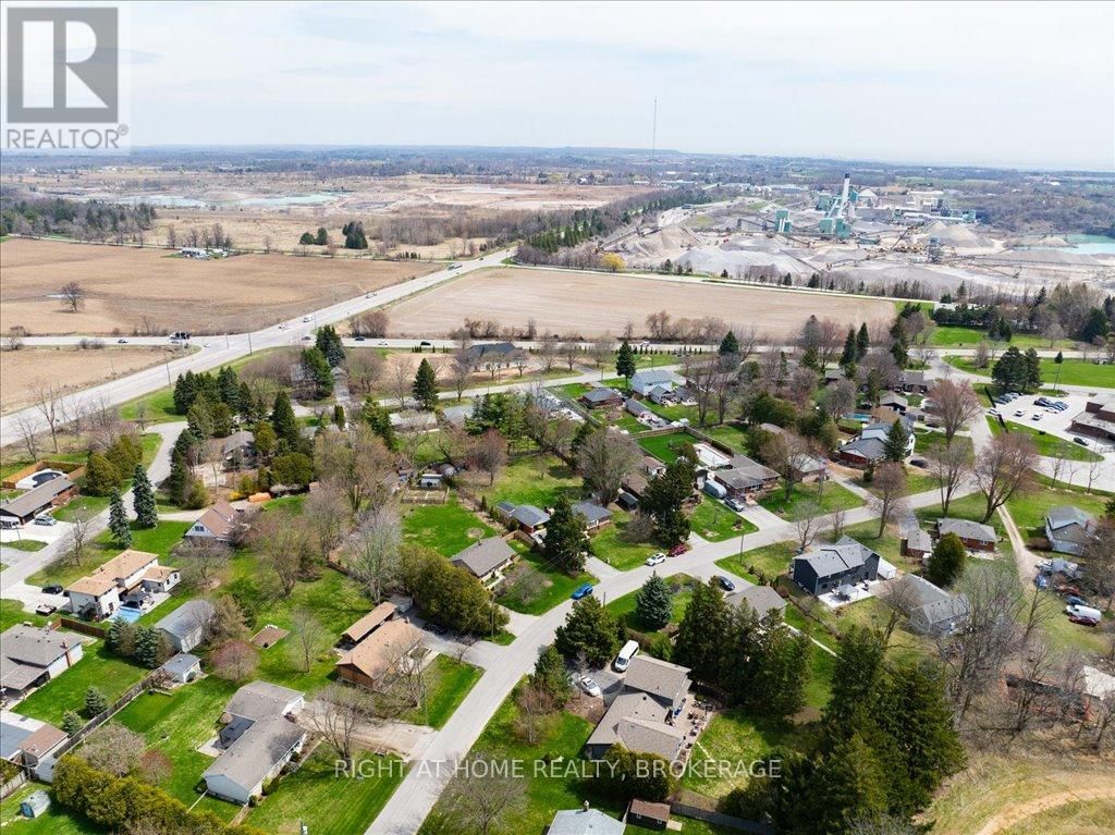 31 TAYLOR CRESCENT Image 41