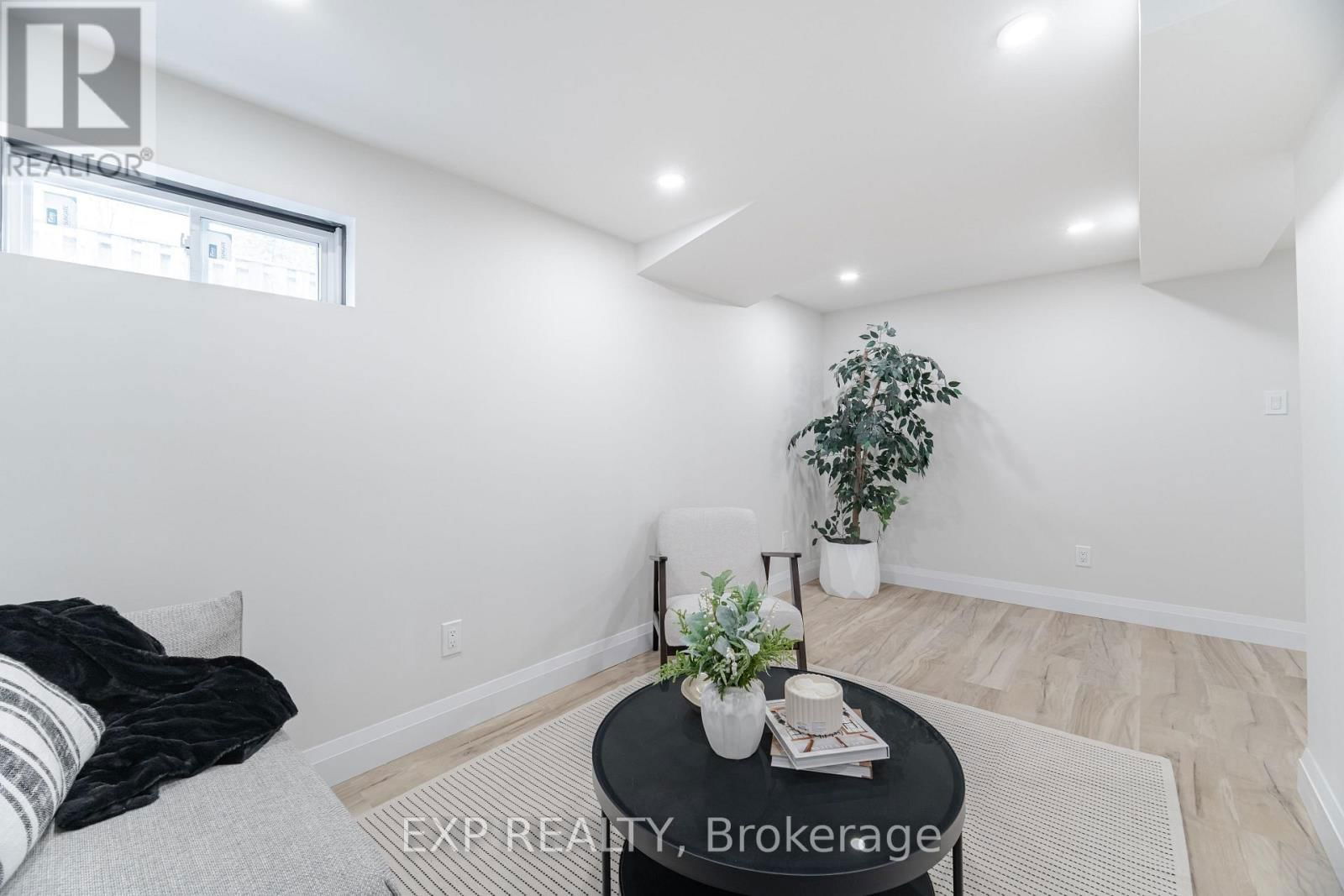 19 - 120 QUIGLEY ROAD Image 30