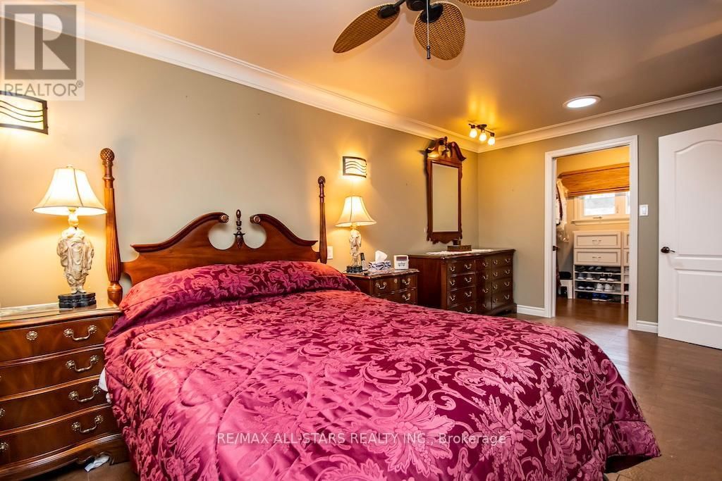 690 POST ROAD Image 19